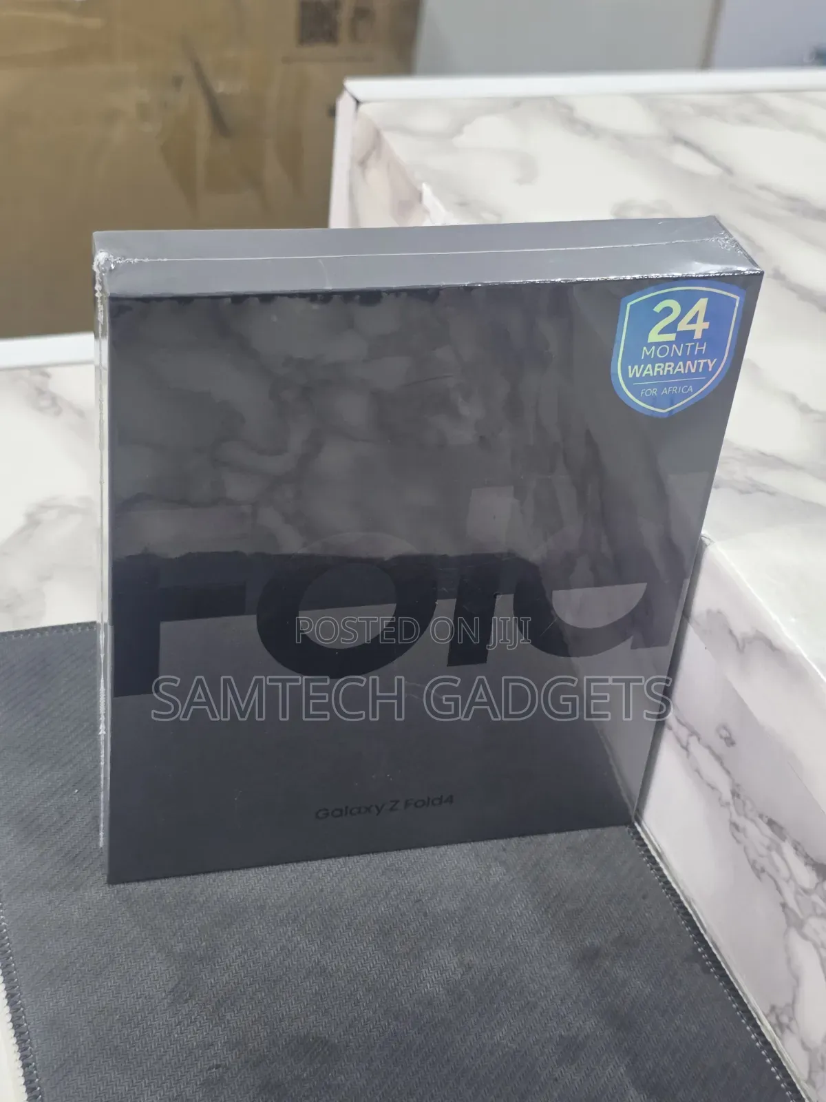 New Samsung Galaxy Z Fold4 256 GB Blue