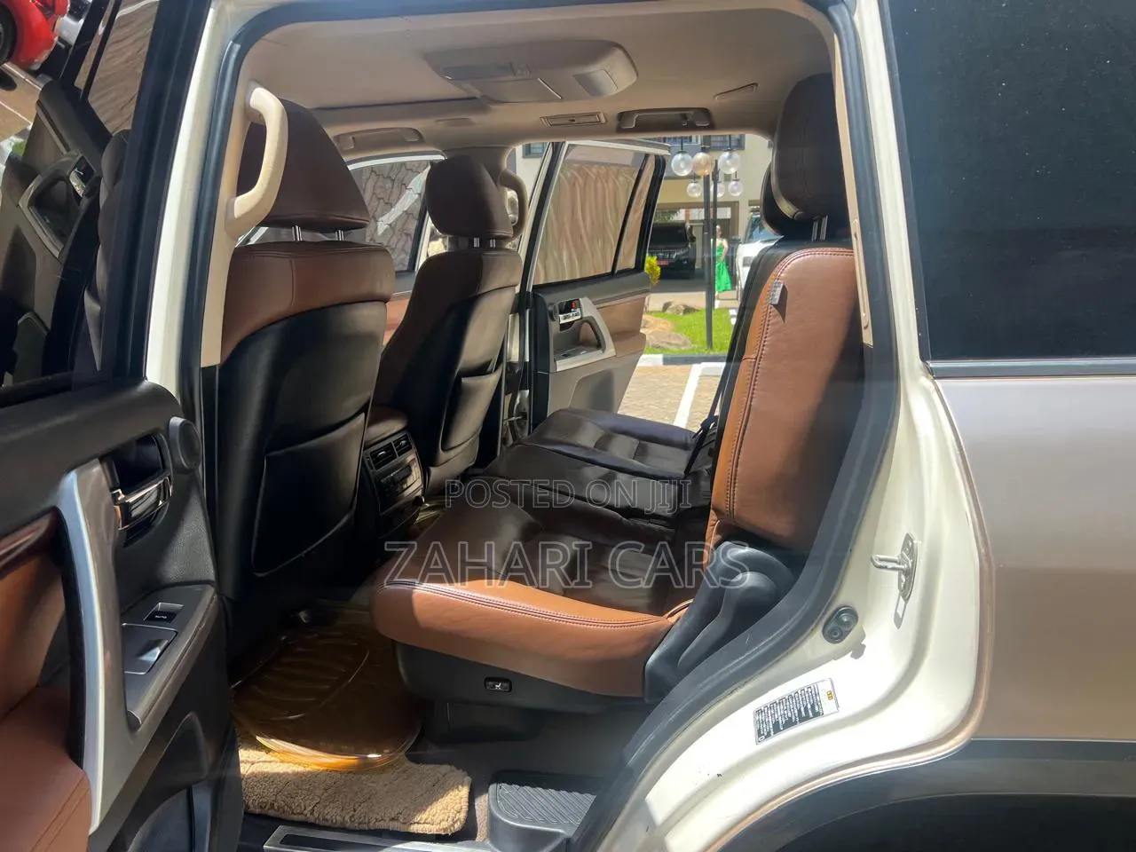 Toyota Land Cruiser 2014 Ivory