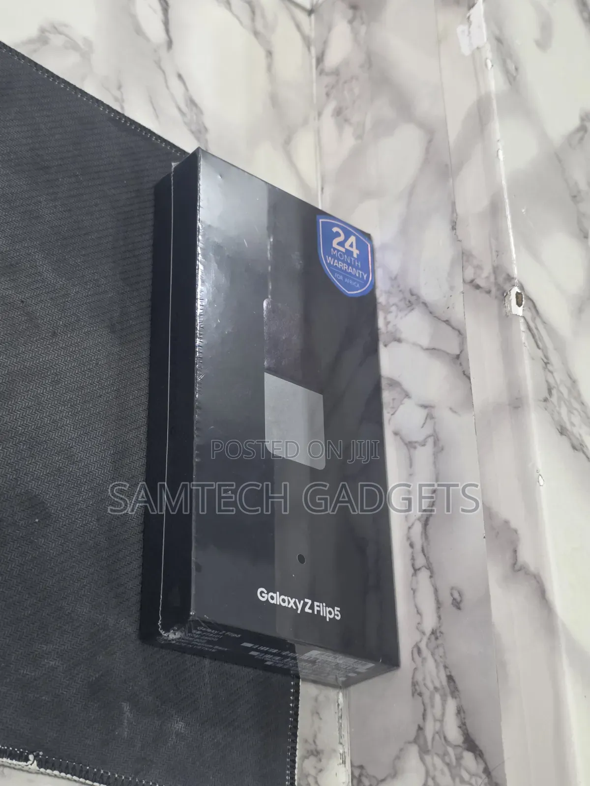 New Samsung Galaxy Z Flip5 256 GB Black