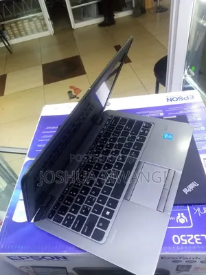 Laptop HP EliteBook 820 G3 16GB Intel Core i5 SSD 256GB