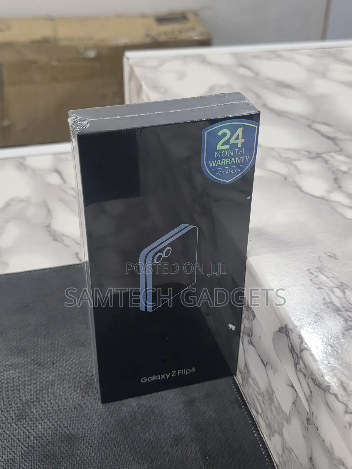 New Samsung Galaxy Z Flip6 256 GB Blue