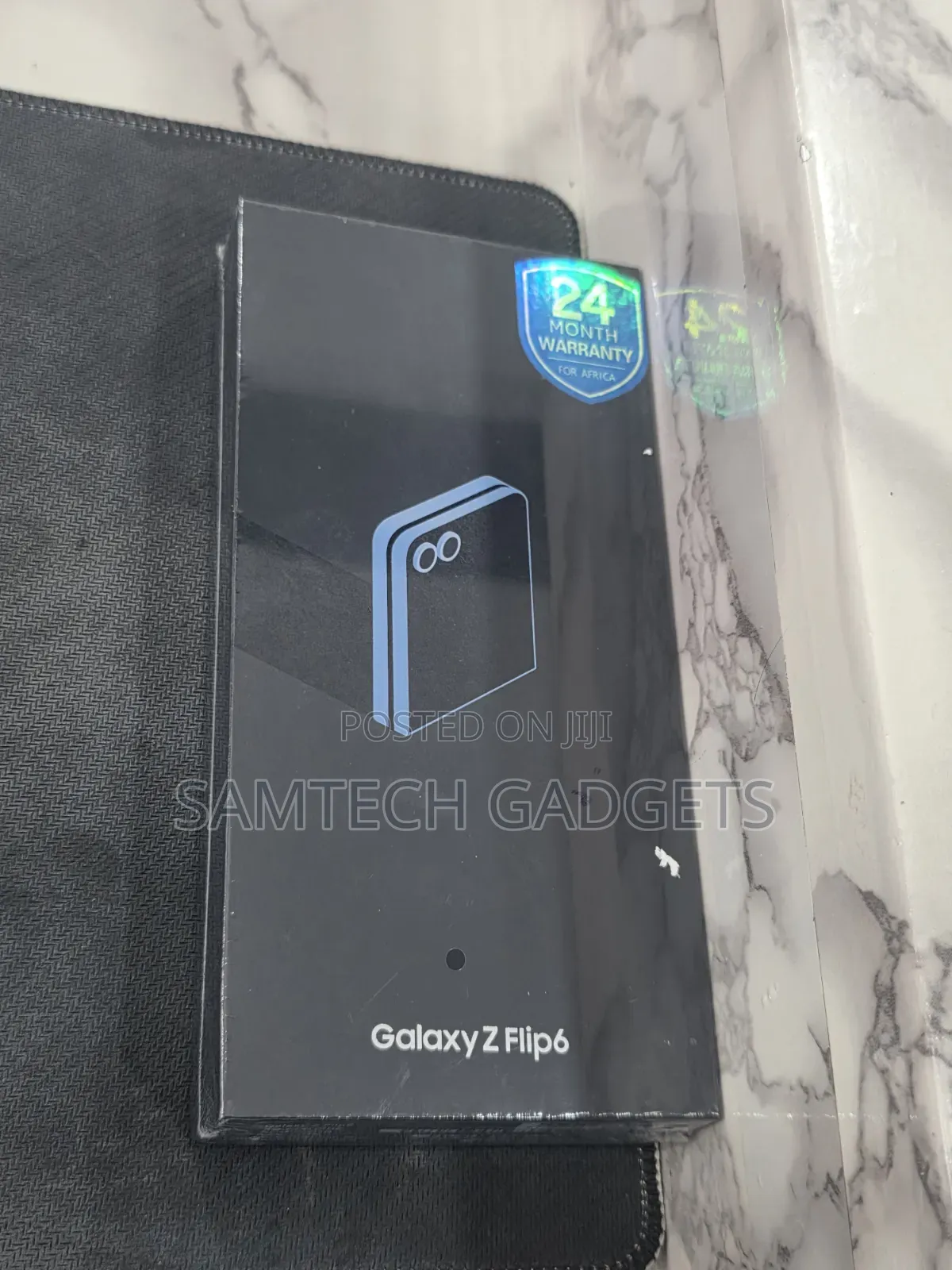 New Samsung Galaxy Z Flip6 256 GB Blue