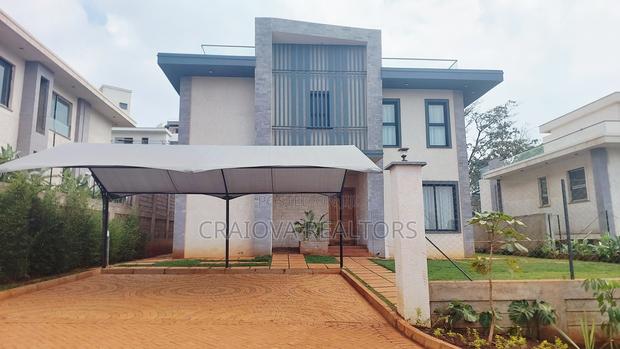 4bdrm Townhouse/Terrace in Loresho for sale
