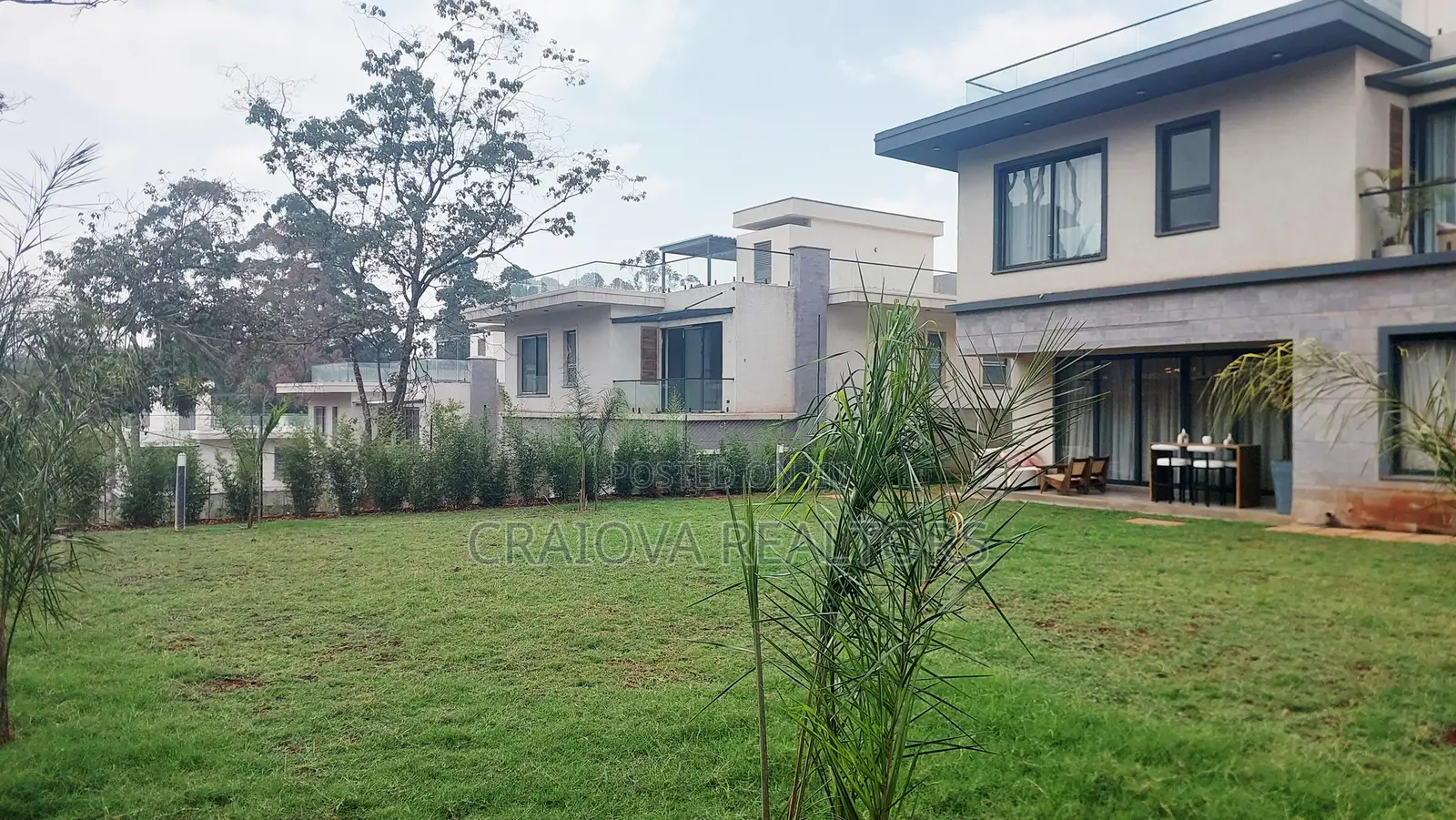 4bdrm Townhouse/Terrace in Loresho for sale