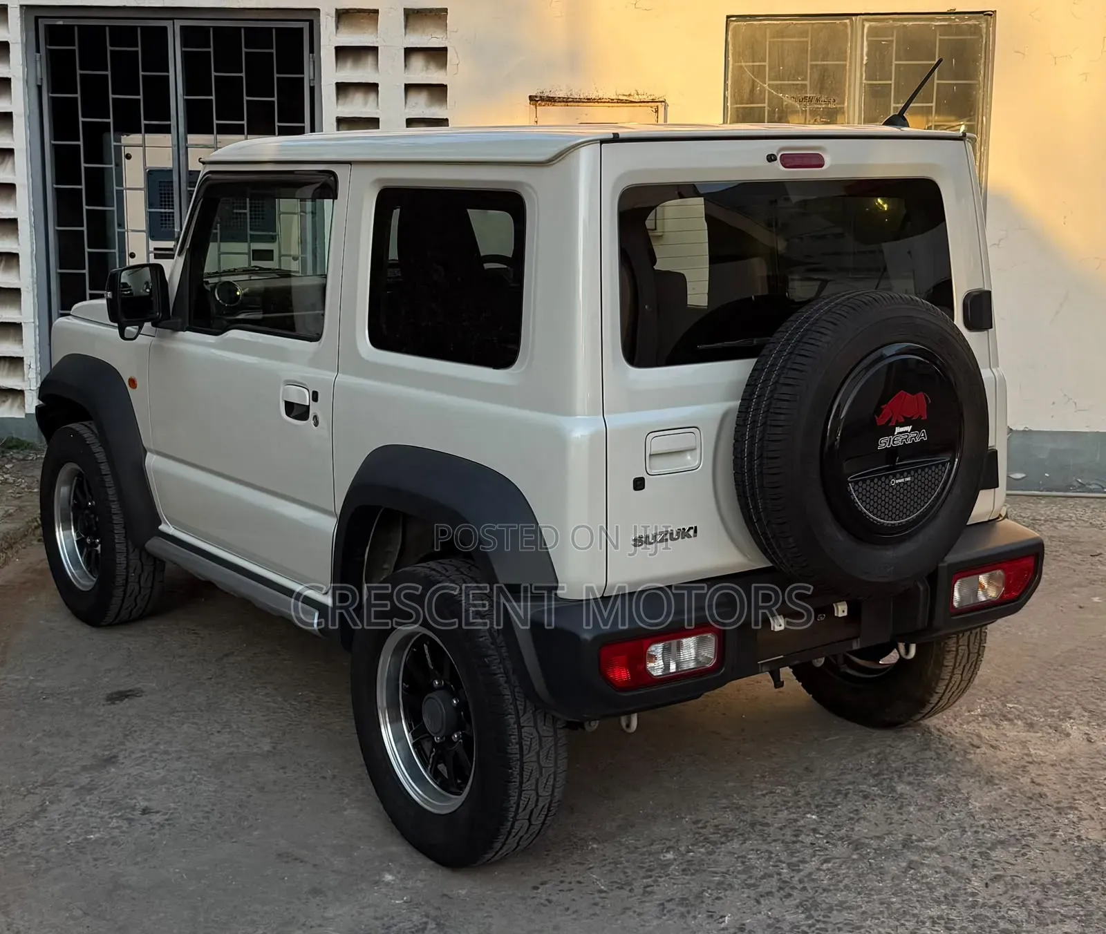 Suzuki Jimny 2019 White