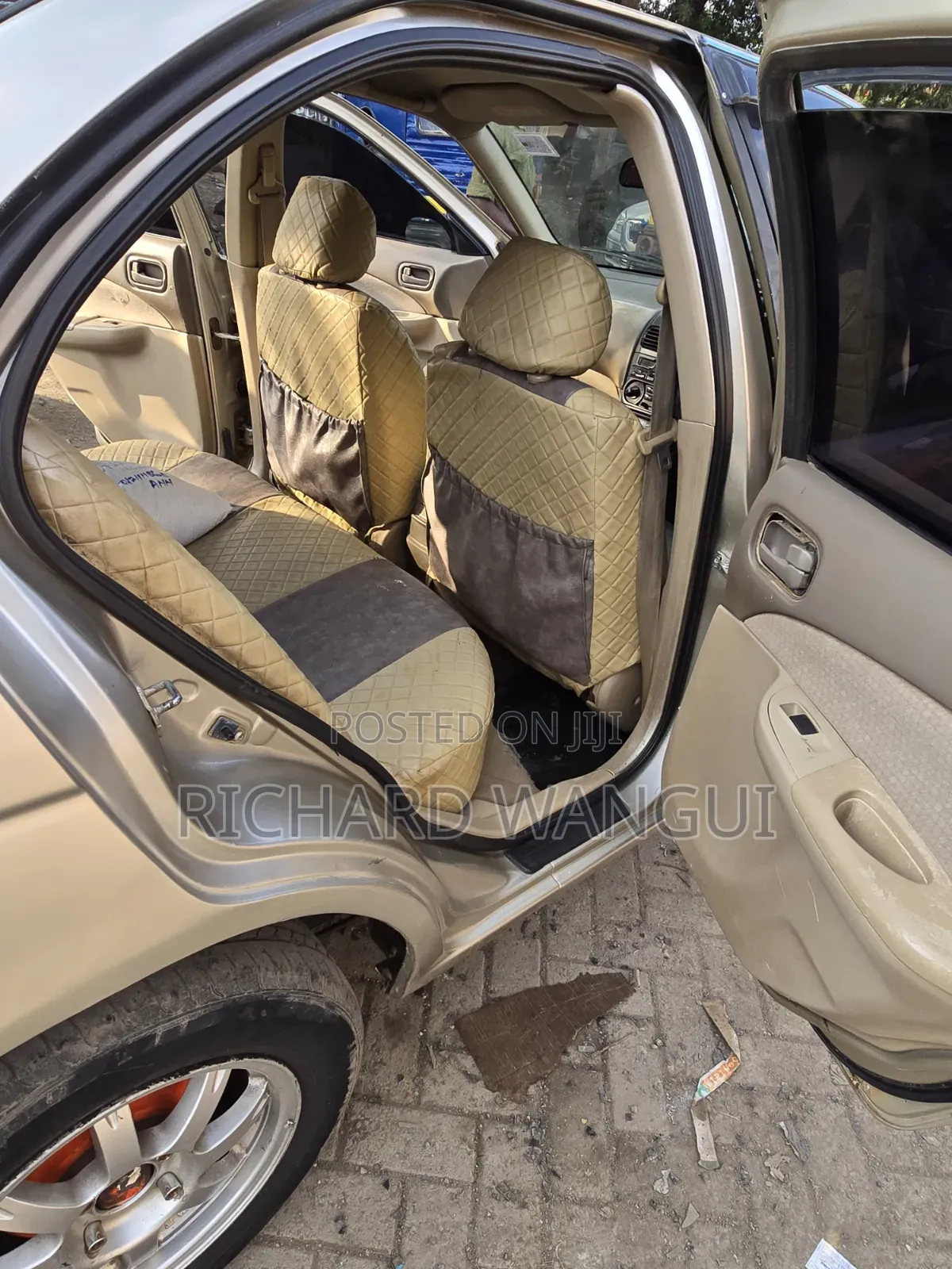 Nissan Sunny 2003 Gold