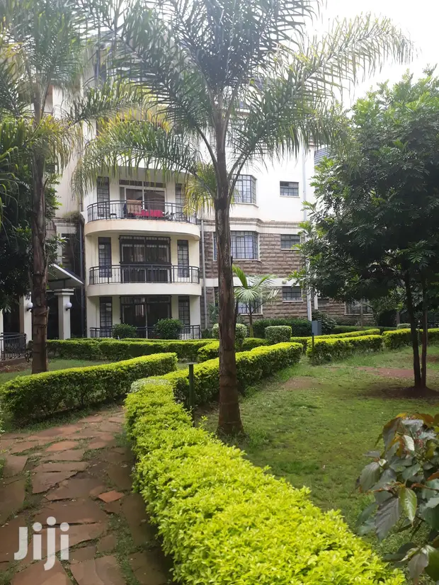 2br Plus SQ Lavington Near Valley Arcade