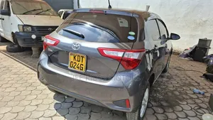 Toyota Vitz 2017 Gray