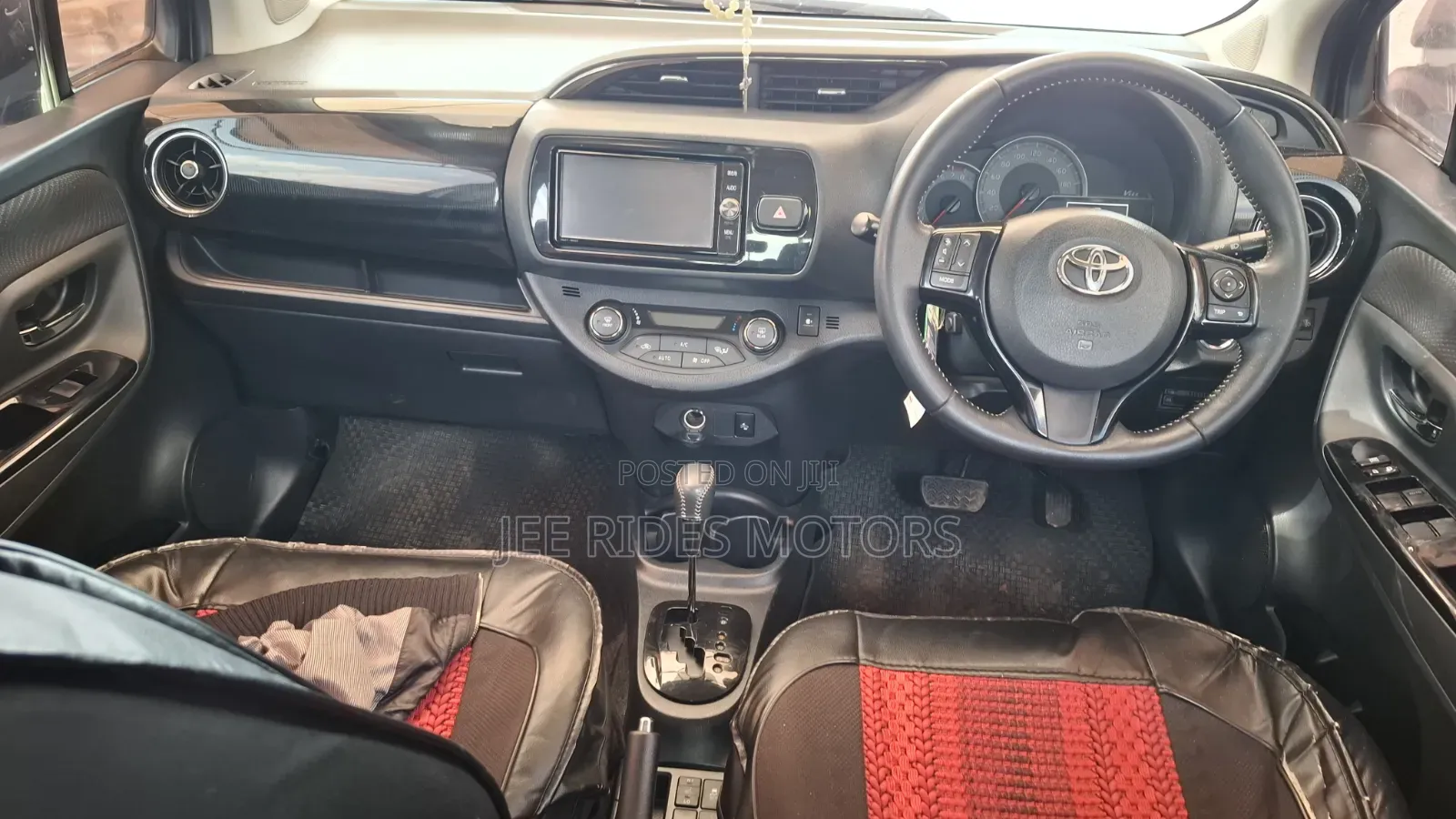 Toyota Vitz 2017 Gray