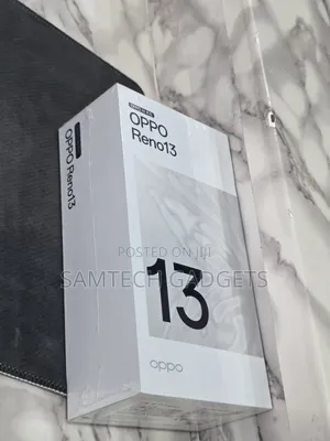 New Oppo Reno13 256 GB White
