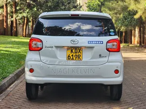 Toyota Passo 2018 White