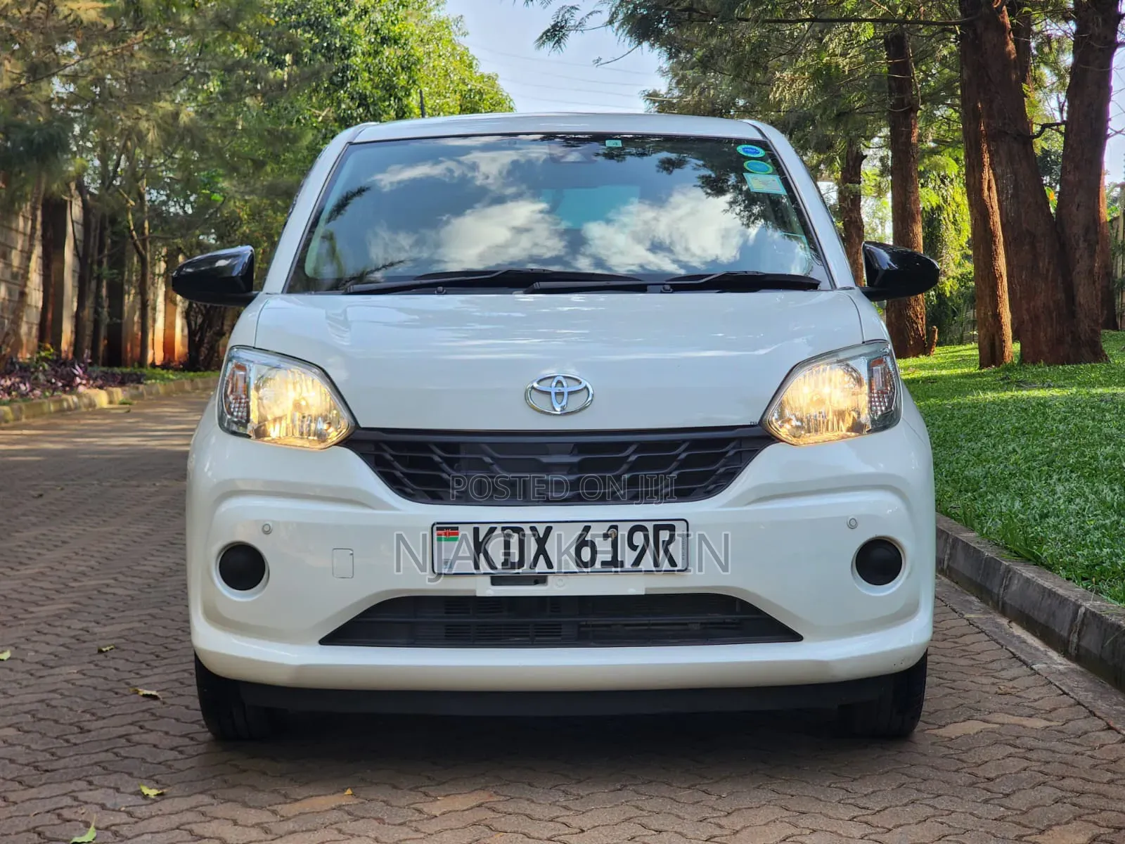 Toyota Passo 2018 White