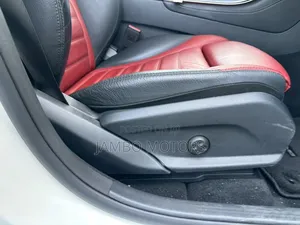 Mercedes-Benz GLC-Class 2021