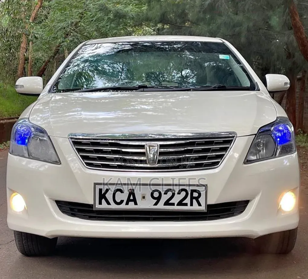 Toyota Premio 2009 Off white
