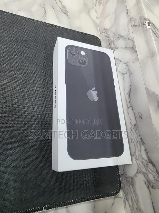 New Apple iPhone 13 128 GB Black - thumbnail 2