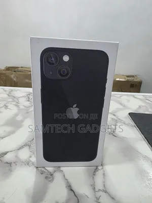 New Apple iPhone 13 128 GB Black