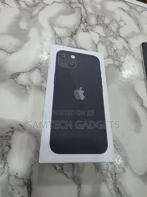 New Apple iPhone 13 128 GB Black