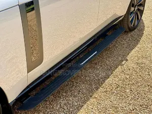 Land Rover Range Rover 2023 White