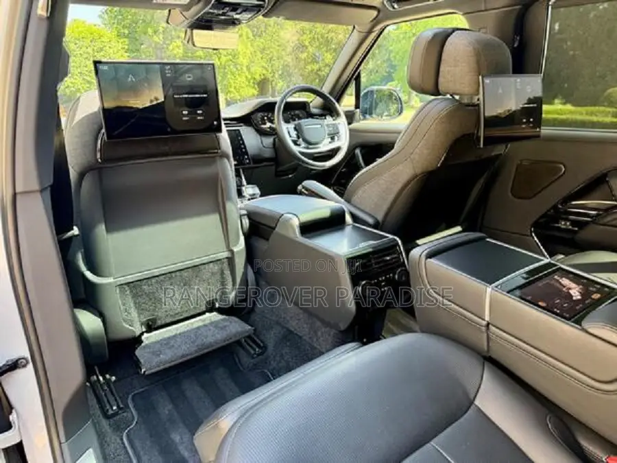 Land Rover Range Rover 2023 White