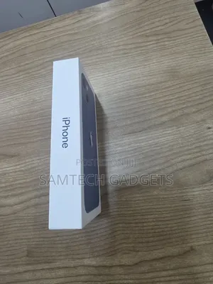 New Apple iPhone 13 256 GB Blue