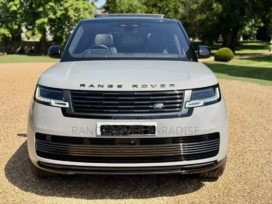 Land Rover Range Rover 2023 White