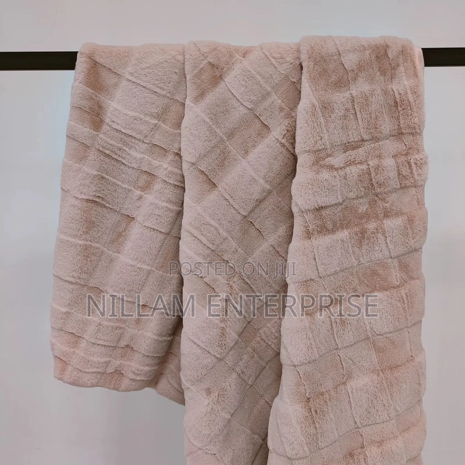 Luxury Textured Fleece Blanket*