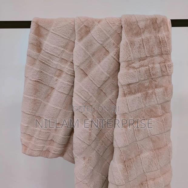 Luxury Textured Fleece Blanket* - thumbnail 2