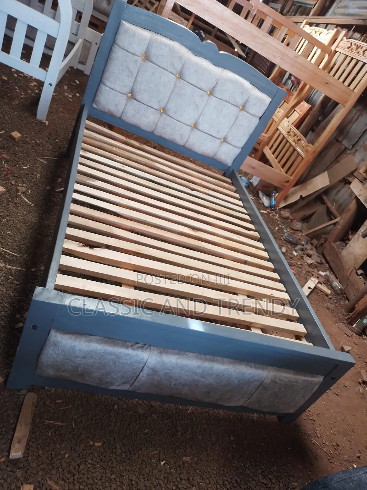 4x6 Mocket Bed-Free Delivery