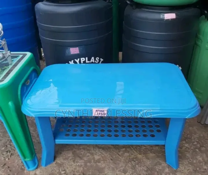 Plastic Coffee Tables_pct2