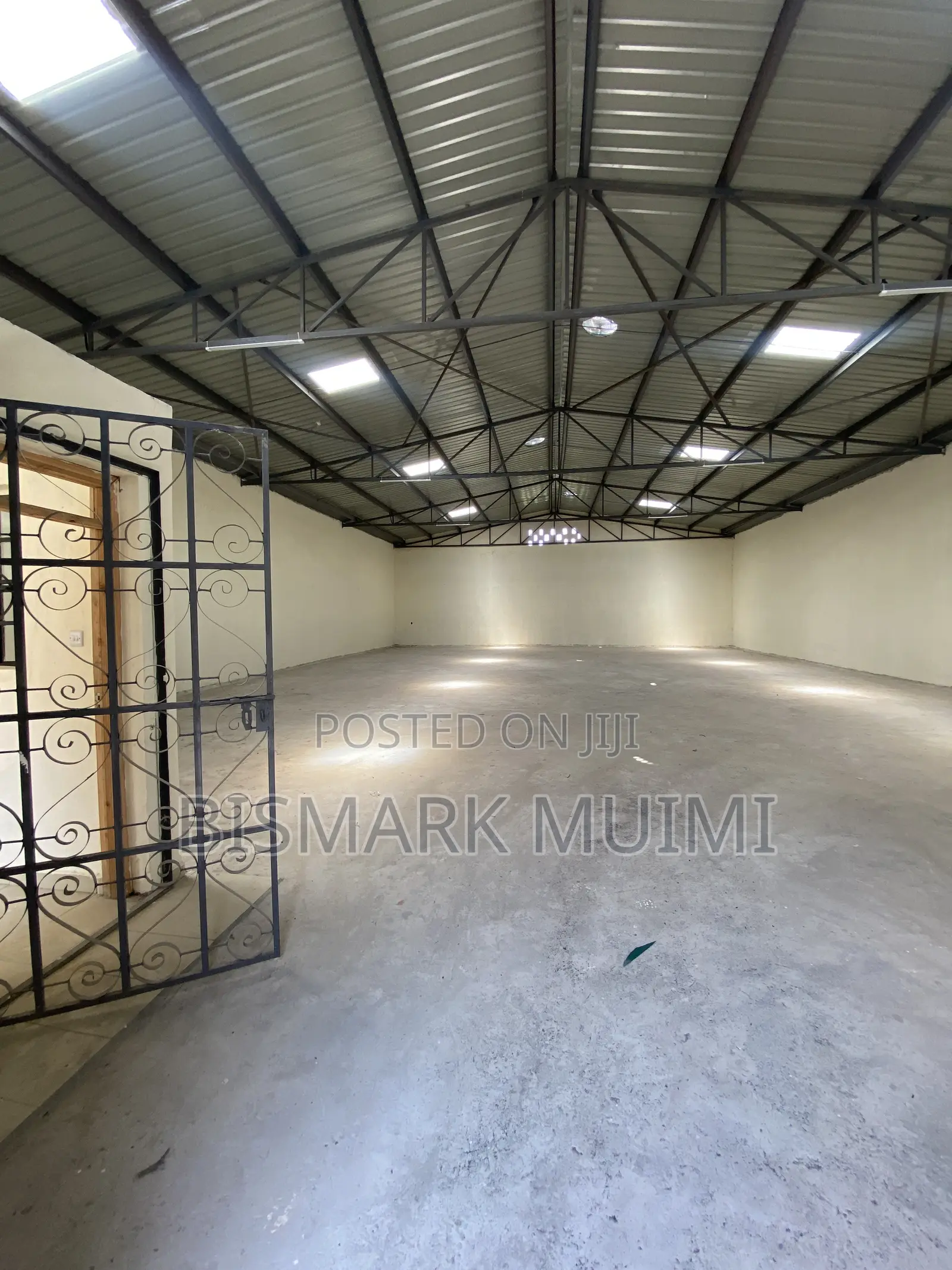 4000sqft Godown to Let Athiriver