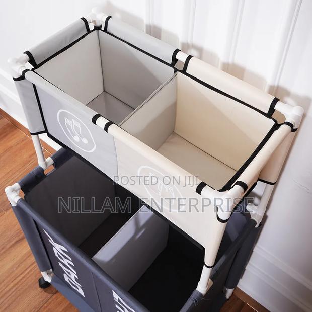 High Quality Laundry Basket* - thumbnail 2
