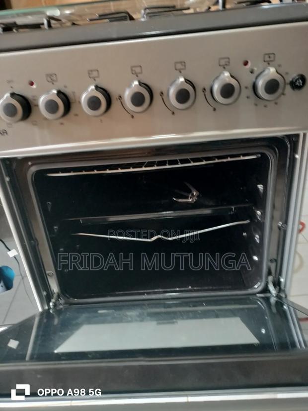 Slightly Used but New Cooker