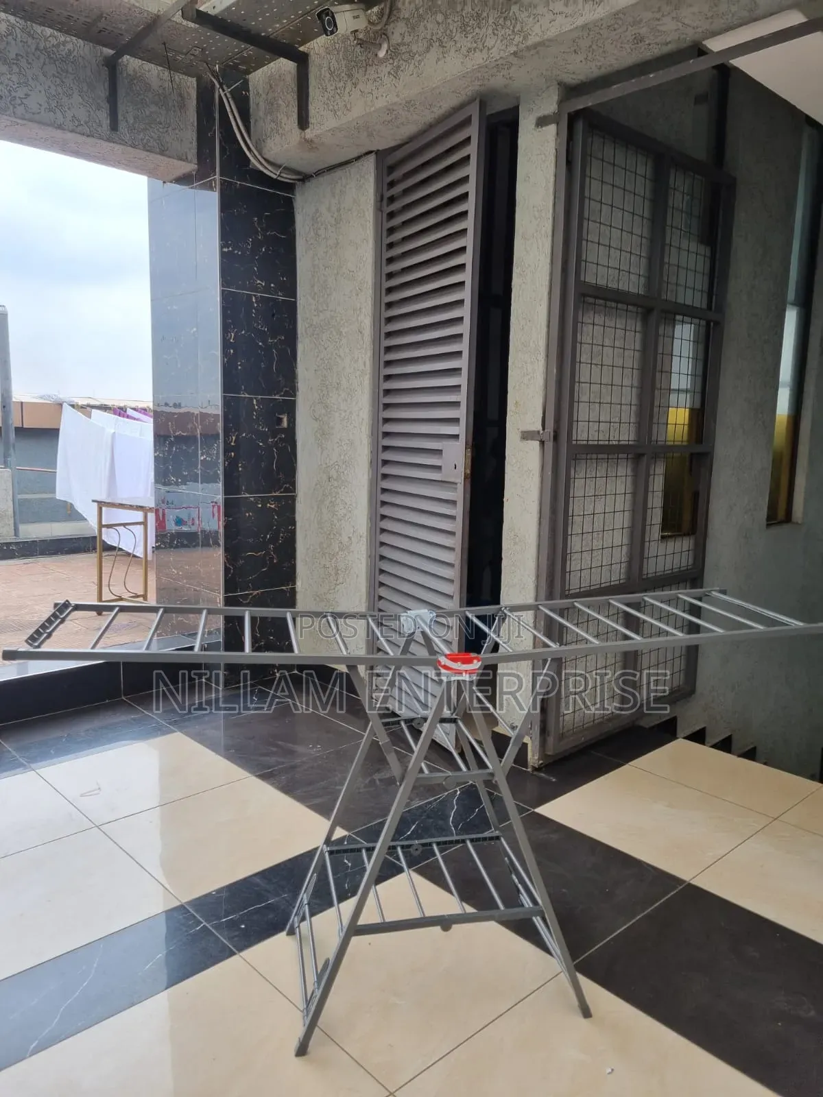 Movable Foldable/Portable Laundry Drying Rack