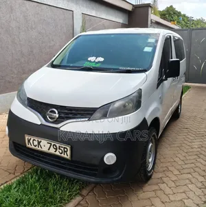 Nissan NV200 2010 White