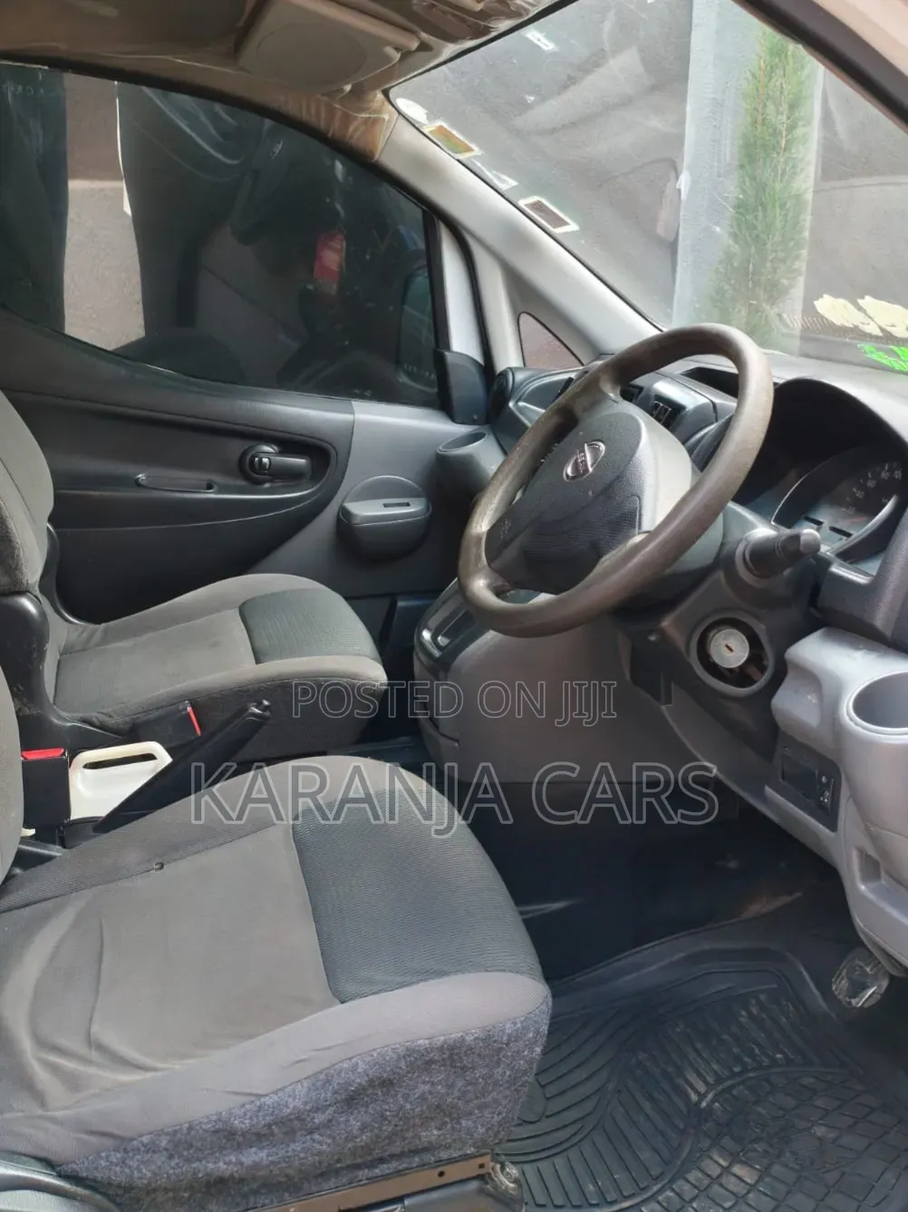 Nissan NV200 2010 White