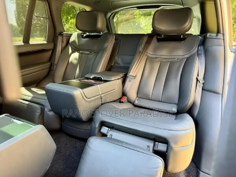 Land Rover Range Rover 2023 White