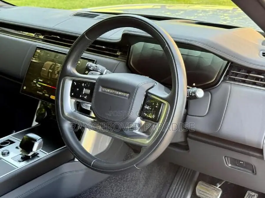 Land Rover Range Rover 2023 White