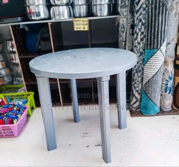Plastic Tables_dining Tables