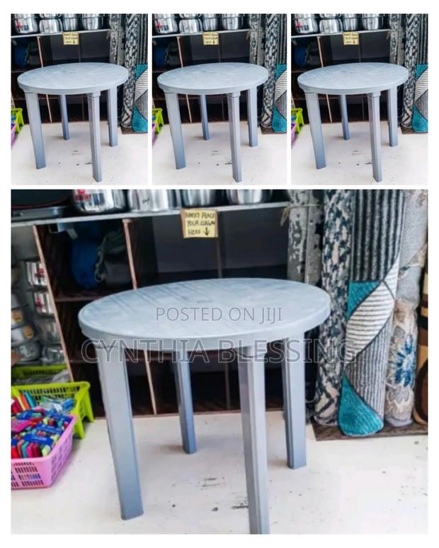 Plastic Tables_dining Tables - thumbnail 2