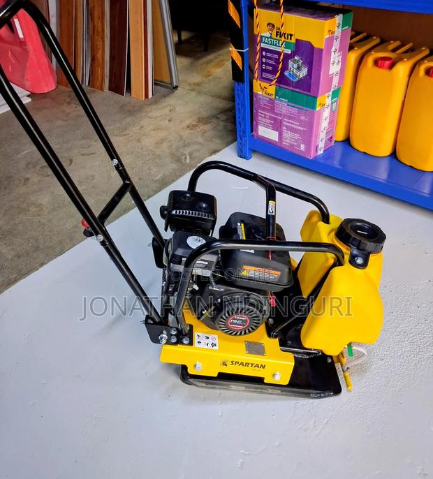 Spartan Plate Compactor – Professional Ground Compaction Solution - thumbnail 3