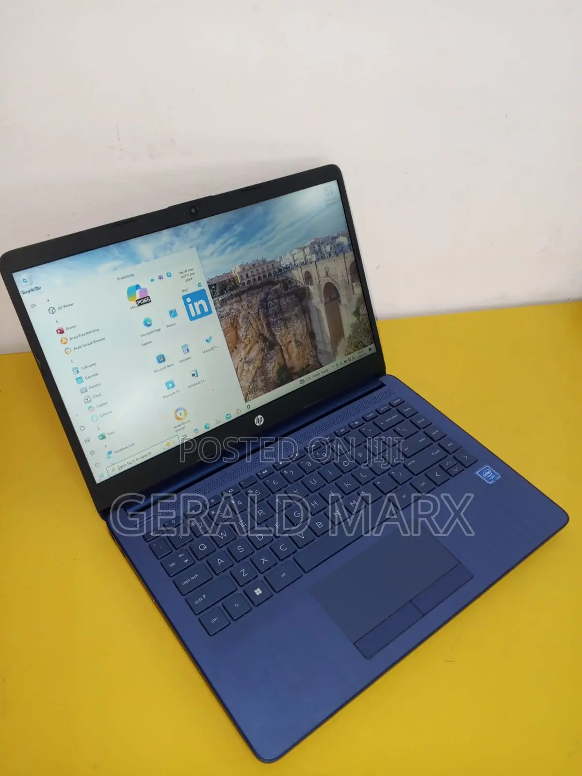 Laptop HP 14-dq1025cl 4GB Intel Celeron SSD 60GB