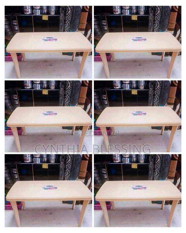 Plastic Coffee Tables_pct5 - thumbnail 2