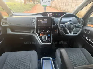 Nissan Serena 2019 Blue