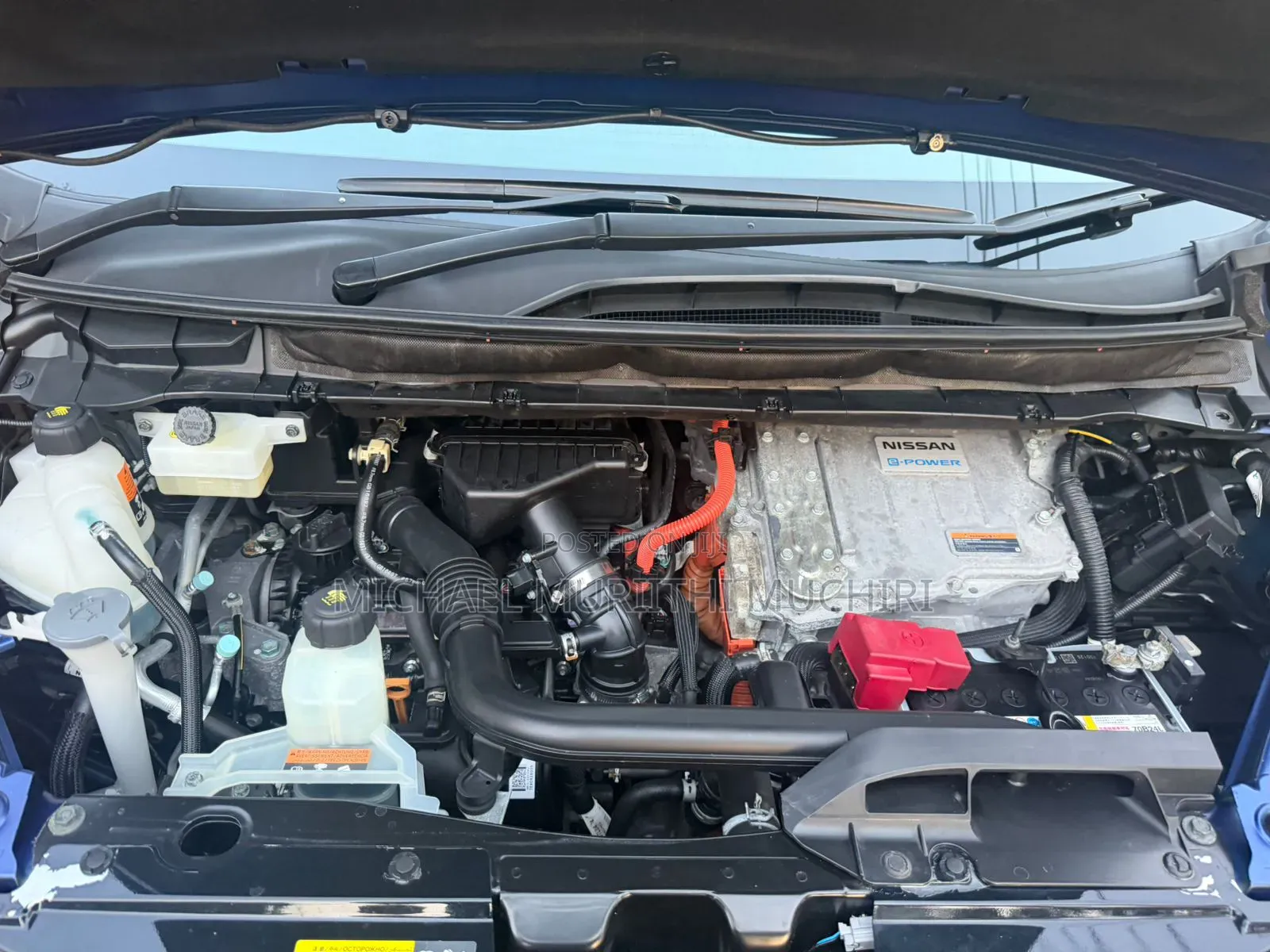 Nissan Serena 2019 Blue