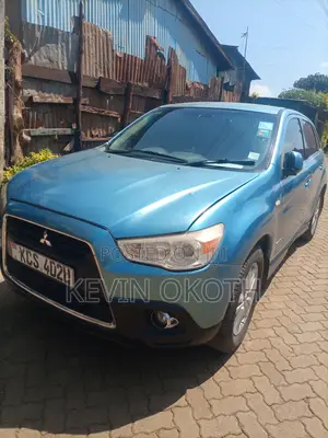 Mitsubishi RVR 2.0 2011 Blue