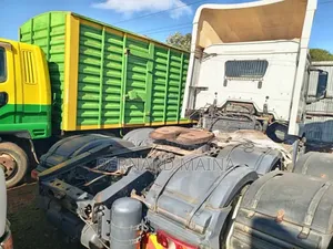 Mercedes Benz
Actros 2545
