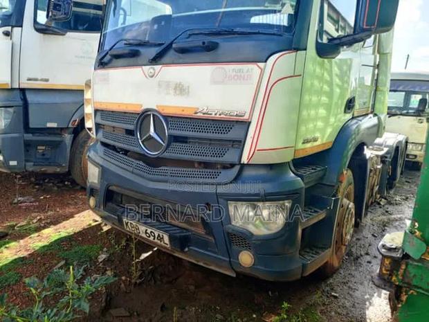 Mercedes Benz
Actros 2545 - thumbnail 7