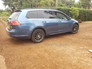 Volkswagen Golf 2015 Blue