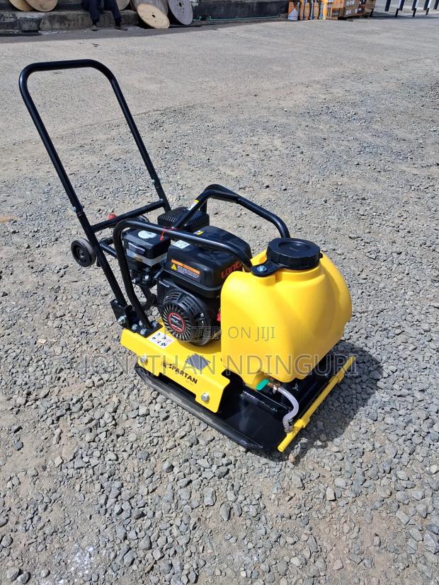 Spartan Plate Compactor – Professional Vibrating Plate Machine - thumbnail 2