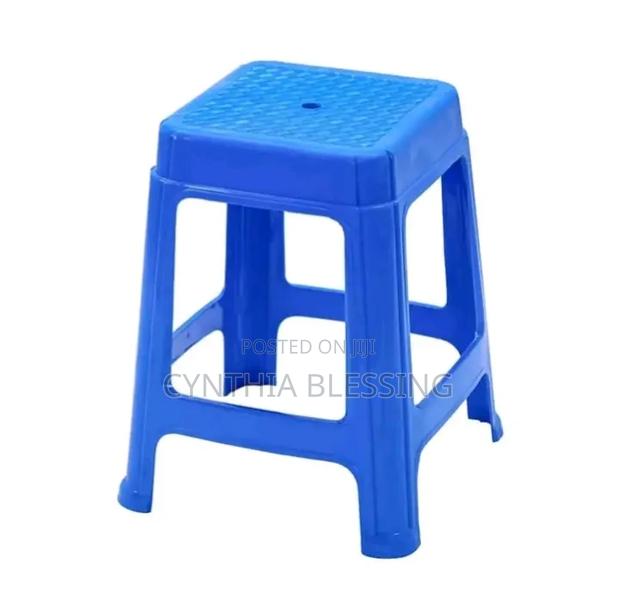 Plastic Stools_p6 - thumbnail 4